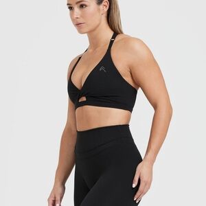Oner active unified twist bra